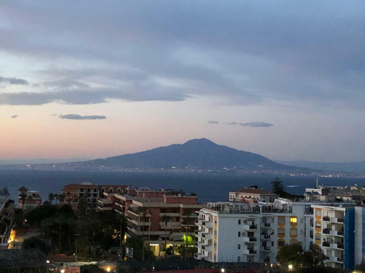 Le Muse Suite Sorrento Exterior photo